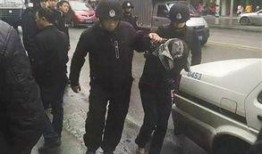 拒捕爆料抢劫案例最新,最新抢劫案背后的惊心动魄瞬间